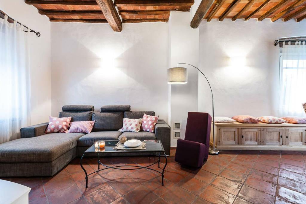 ルッカ Casa Pietra Del Soleヴィラ エクステリア 写真