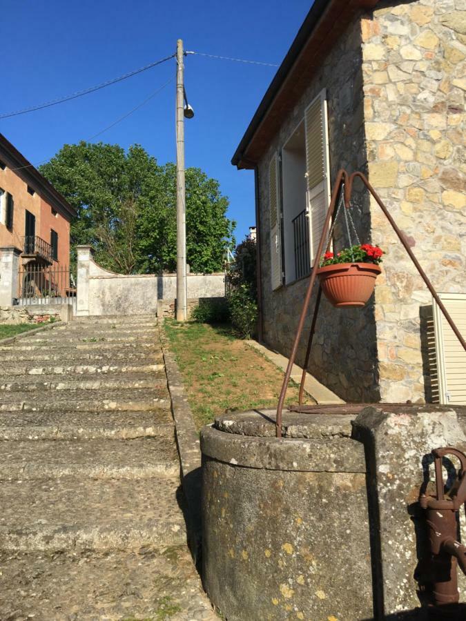 ルッカ Casa Pietra Del Soleヴィラ エクステリア 写真